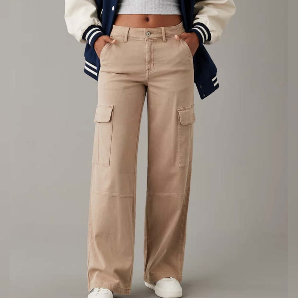 AE Dreamy Drape Stretch Cargo Super High Waisted Baggy Wide Leg Jeans 8 Short